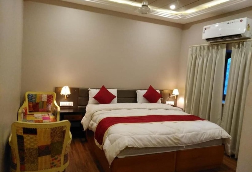 בית מלון כפרי Kuchaman Haveli