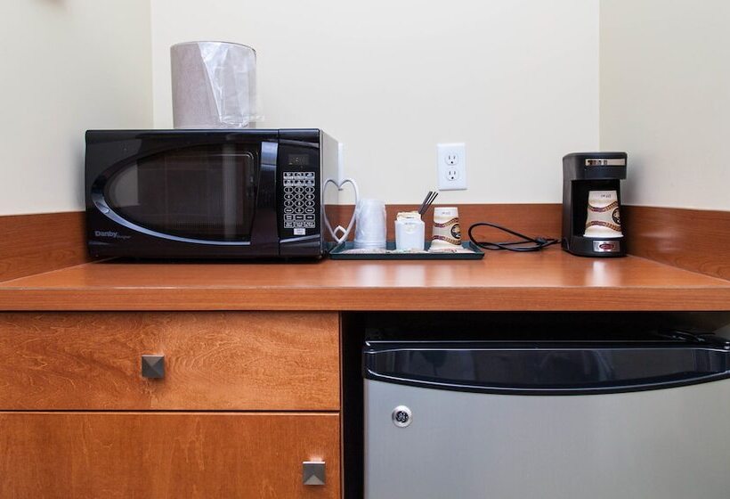 فندق Hinton Lodge