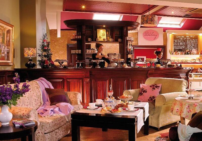 호텔 Horse & Jockey