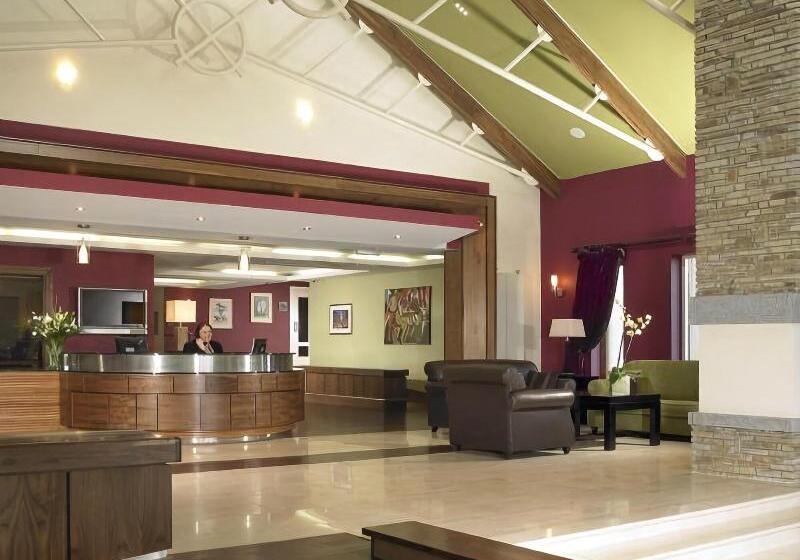 호텔 Horse & Jockey