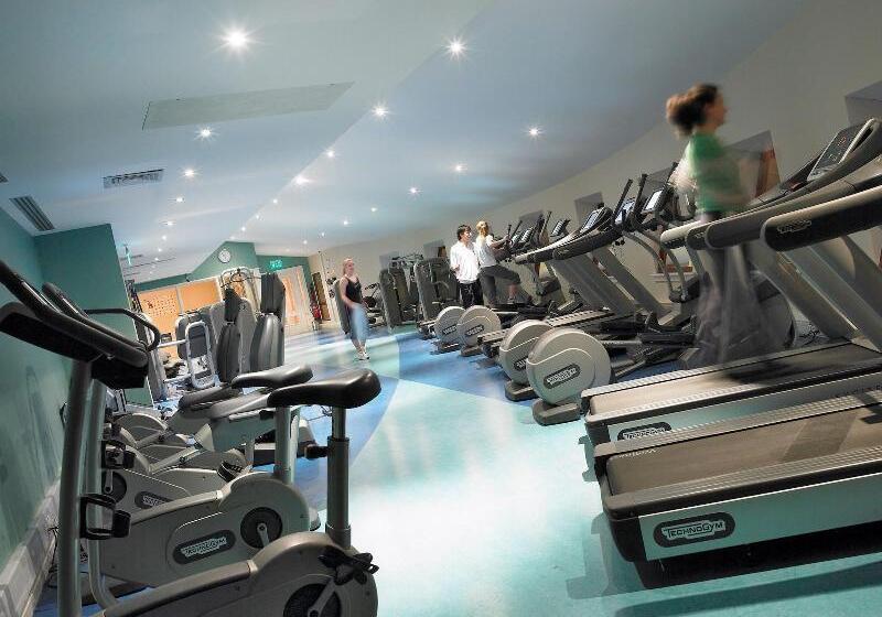 호텔 Horse & Jockey