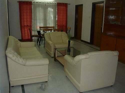 Отель Humsika Inn