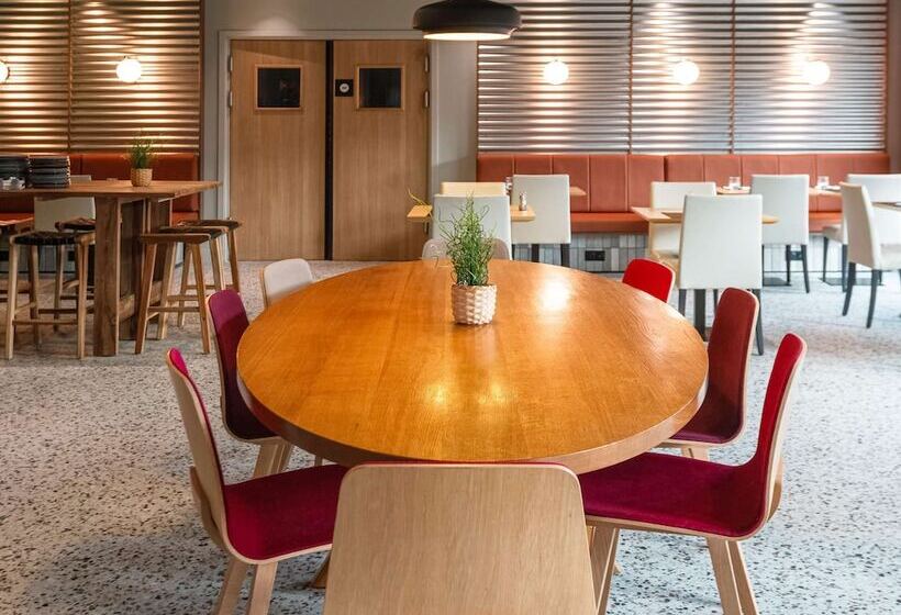 호텔 Ibis Lyon Est Meyzieu