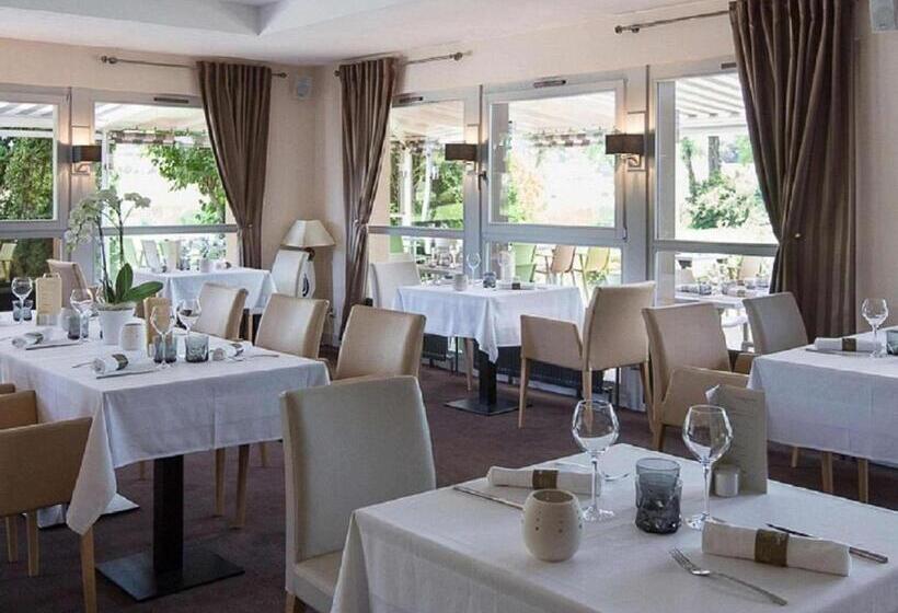 בית מלון כפרי Ibis Styles Sarrebourg