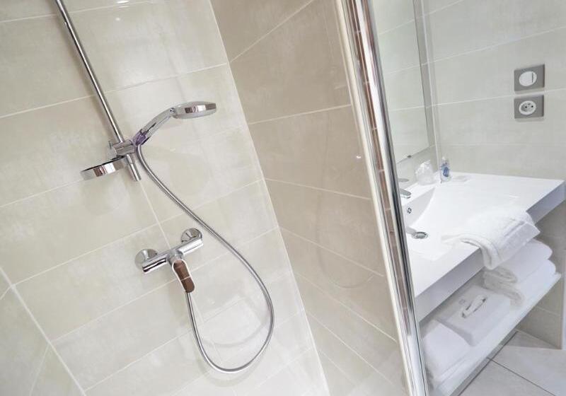 Отель Kyriad Saint Chely D Apcher  Aire De La Lozere