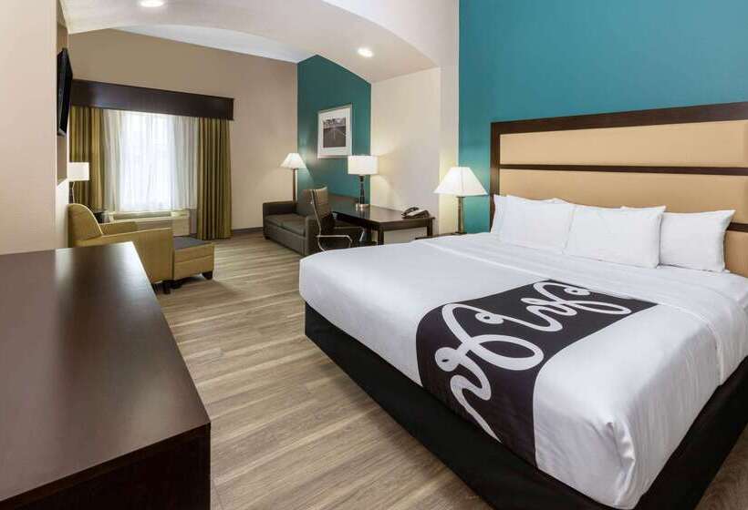 בית מלון כפרי La Quinta Inn & Suites By Wyndham Durant