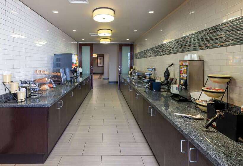 فندق La Quinta Inn & Suites By Wyndham Durant