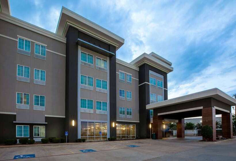 בית מלון כפרי La Quinta Inn & Suites By Wyndham Durant