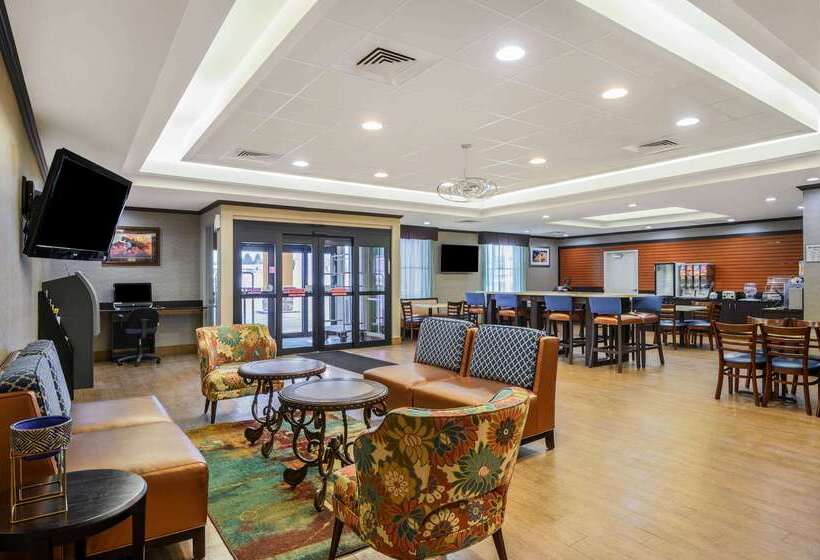 هتل La Quinta Inn & Suites Casino And Bar By Wyndham Glendive