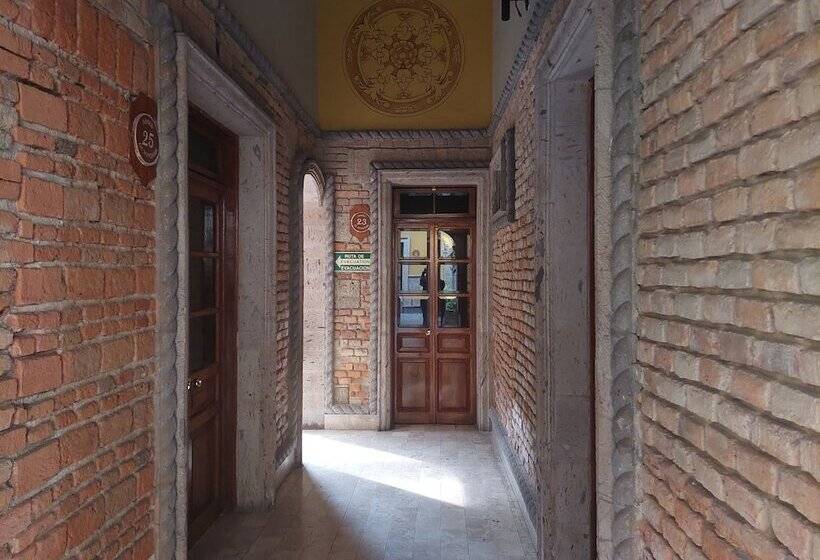 Отель La Rotonda