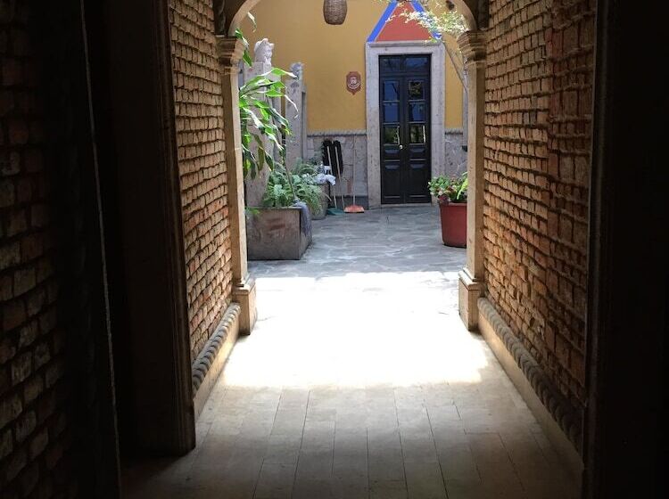 Отель La Rotonda