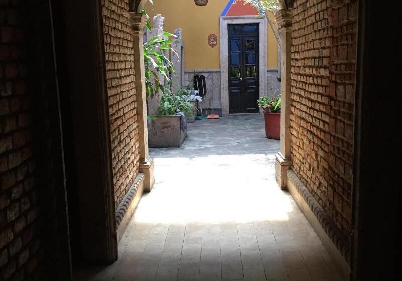 Отель La Rotonda