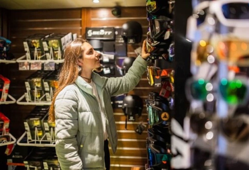 ホテル Le Hameau Du Kashmir