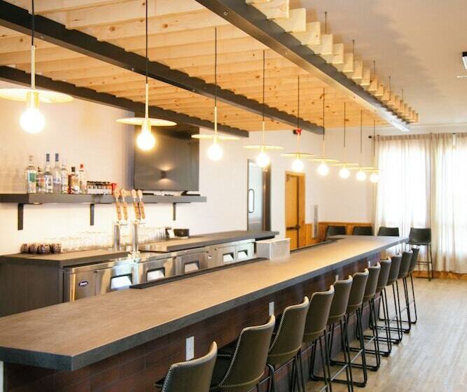 فندق Loge Wolf Creek