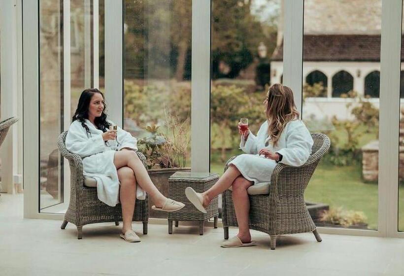 فندق Manor House