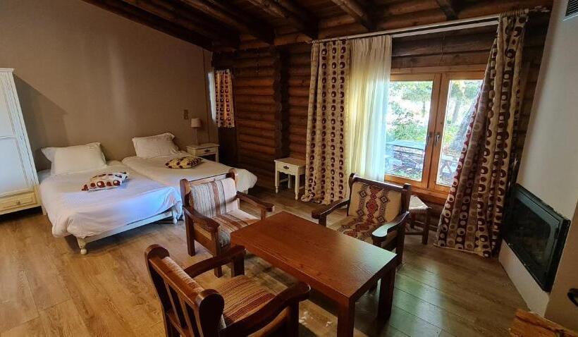 酒店 Manthos Mountain Resort & Spa