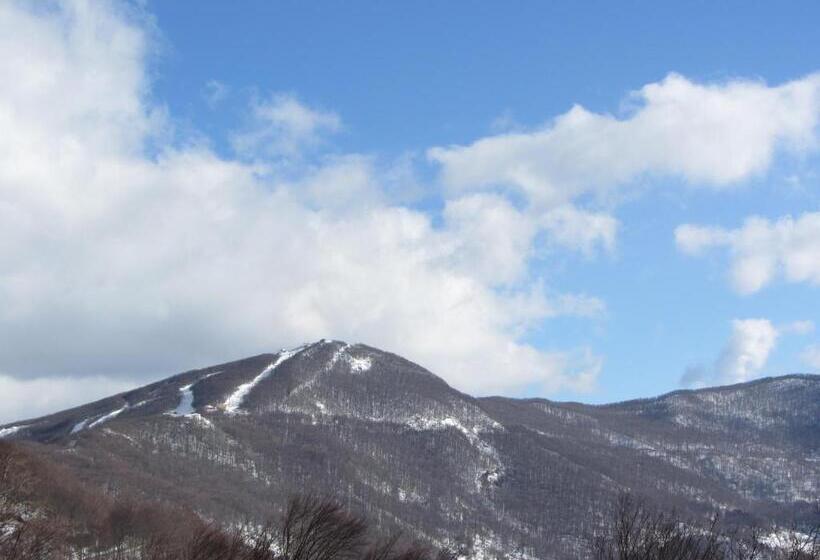 酒店 Manthos Mountain Resort & Spa