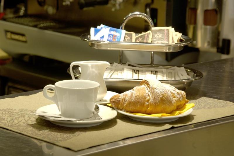 Matrix Hotel & Residence