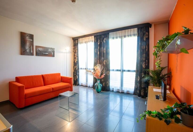 Matrix Hotel & Residence