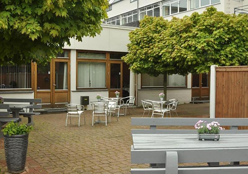 בית מלון כפרי Medi