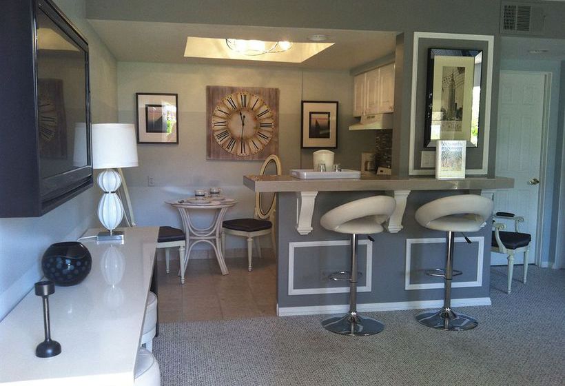 ホテル Mykonos Desert Suites