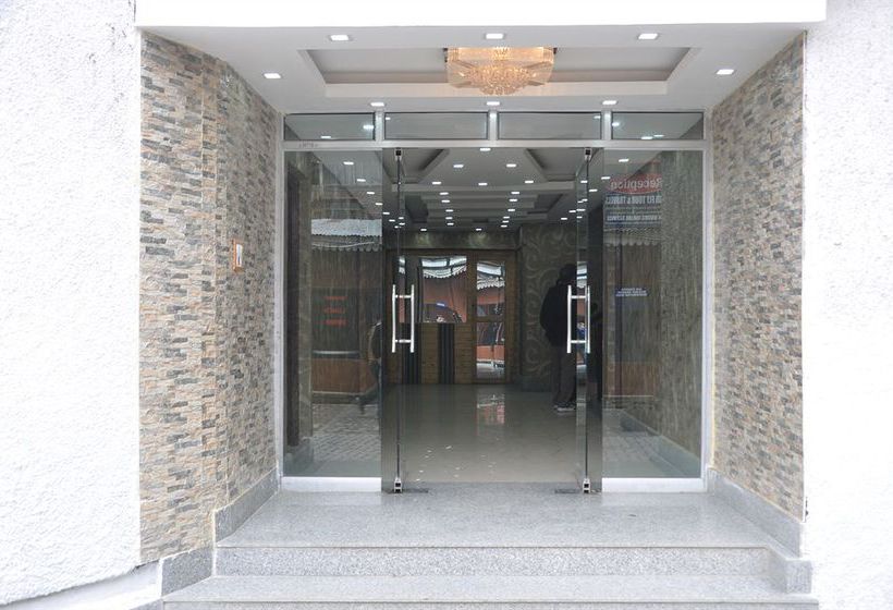 호텔 New Prince Inn