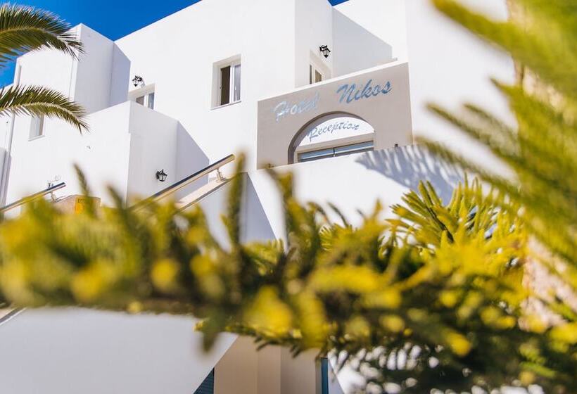 Hotel Nikos