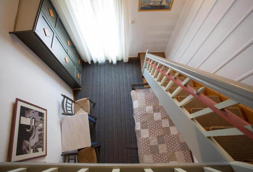 בית מלון כפרי Nostos