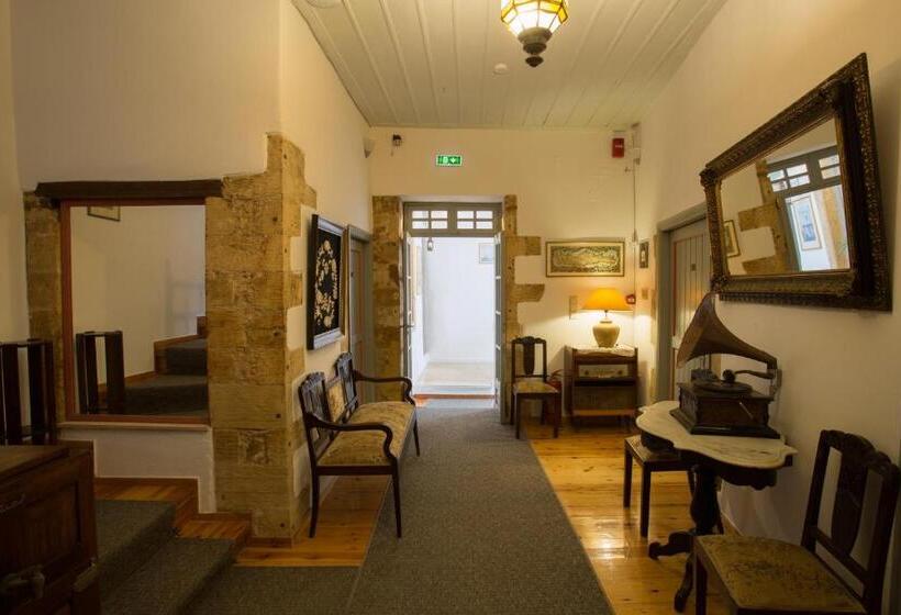 בית מלון כפרי Nostos