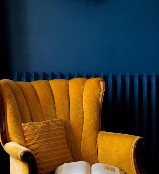 فندق Old Rittenhouse Inn