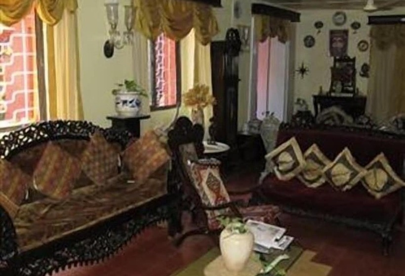 هتل Palacete Rodrigues