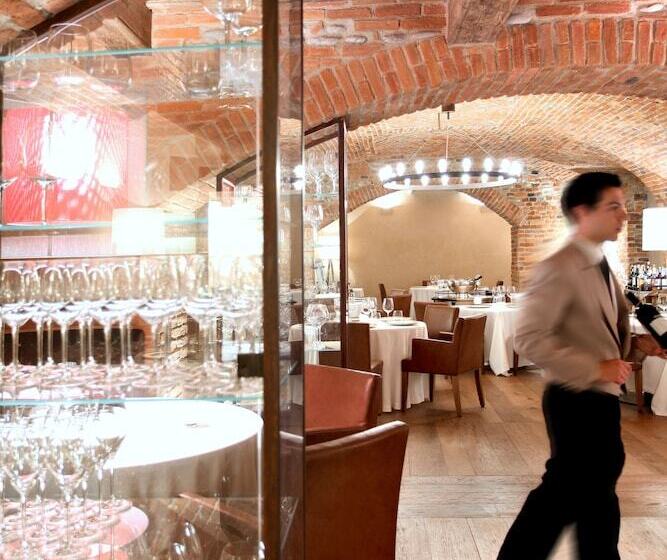 ホテル Palazzo Righini