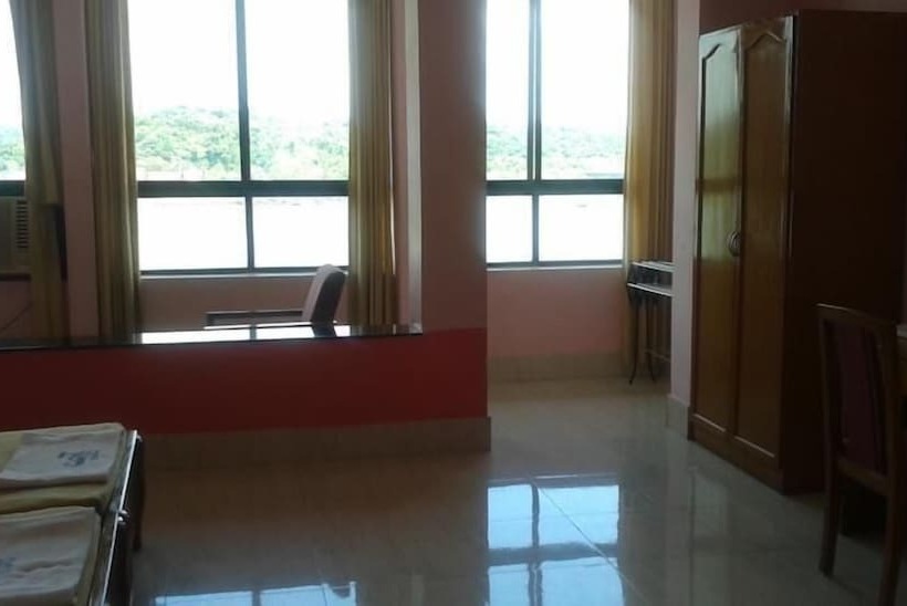 בית מלון כפרי Panaji Residency