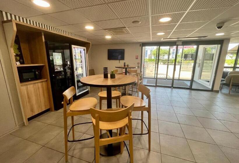 B&b Hotel Lyon Aéroport Saint Quentin Fallavier