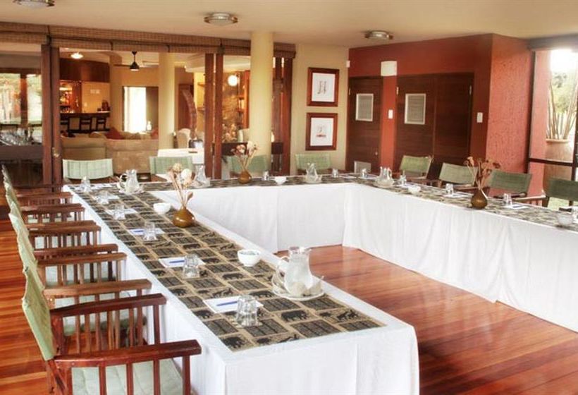 ホテル Protea Zebula Lodge