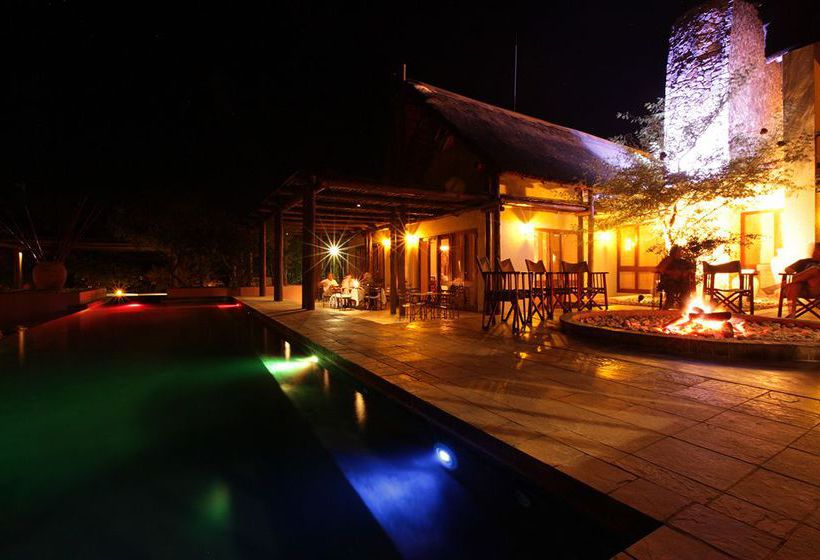 בית מלון כפרי Protea Zebula Lodge