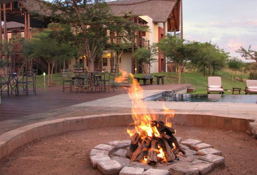 ホテル Protea Zebula Lodge