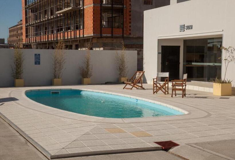 Puerto Amarras Hotel & Suites