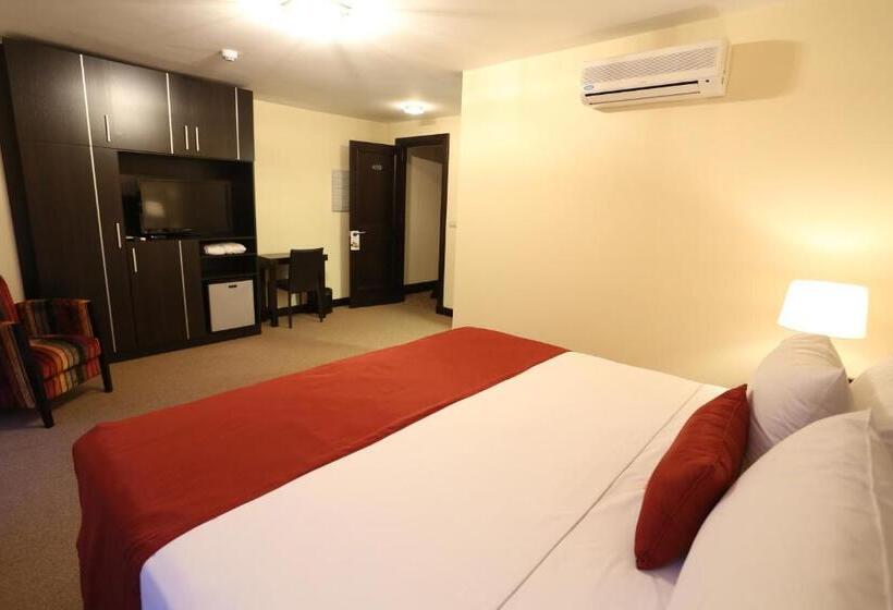 هتل Puerto Mercado