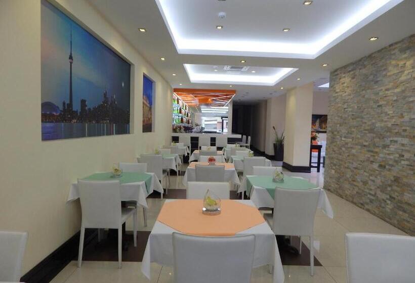 هتل Puerto Mercado