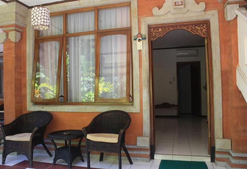 酒店 Puri Naga Beachfront Cottages