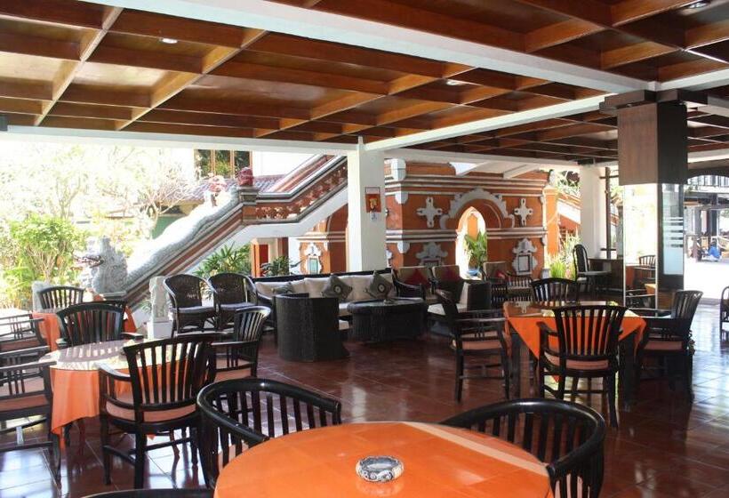 酒店 Puri Naga Beachfront Cottages