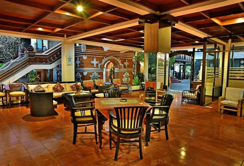 酒店 Puri Naga Beachfront Cottages