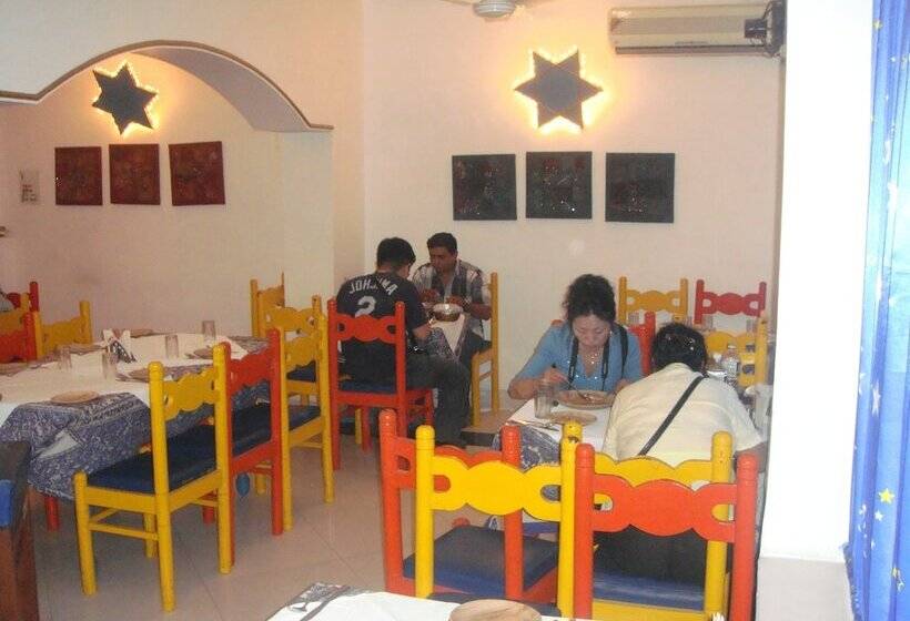 ホテル Ray Of Maya