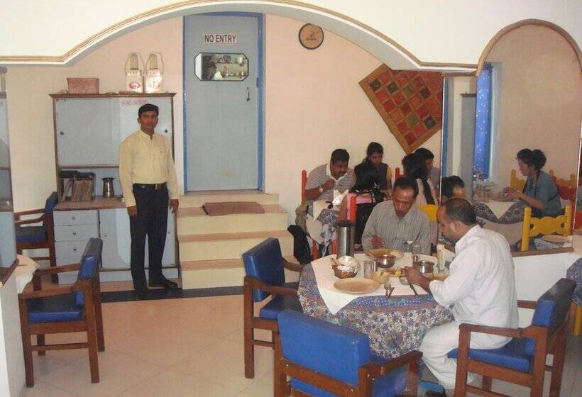 ホテル Ray Of Maya