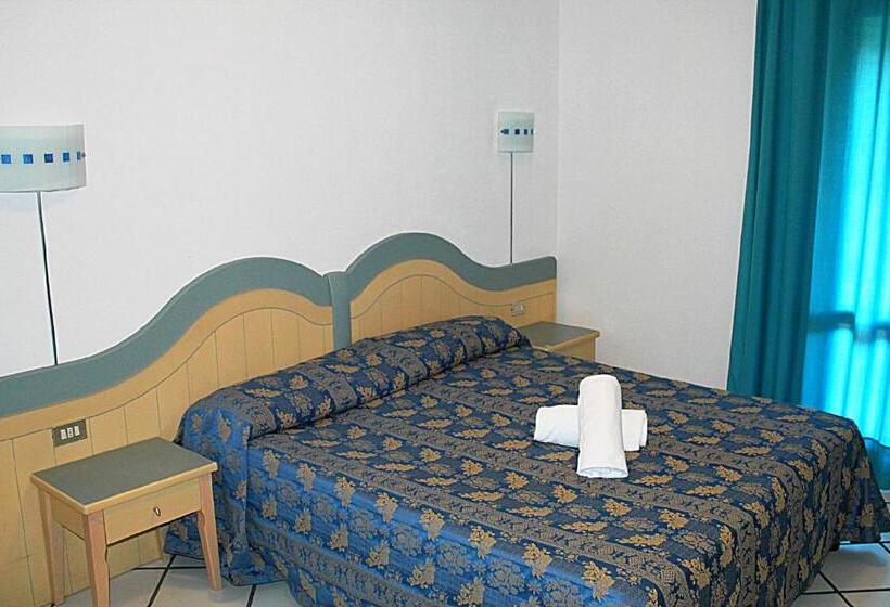 فندق Residence Porto Mannu