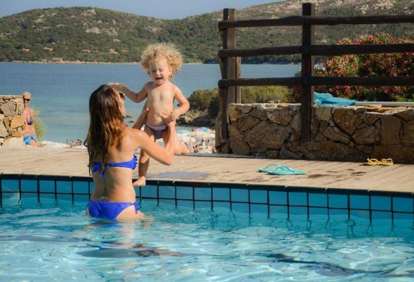 فندق Residence Porto Mannu