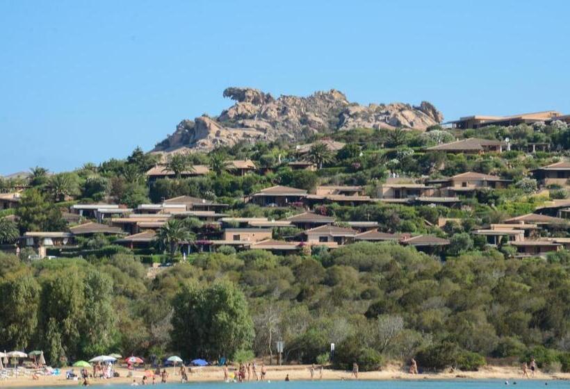 فندق Residence Porto Mannu