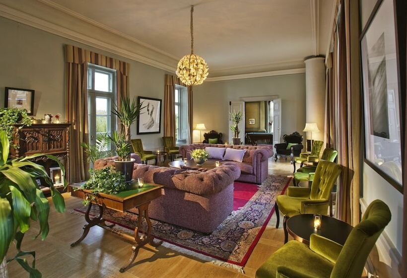 Rosersbergs Slottshotell