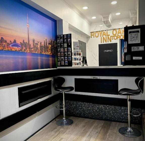 هتل Royal Oak Inn